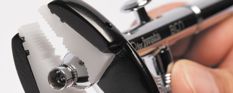 Airbrush Cleaning & Maintenance